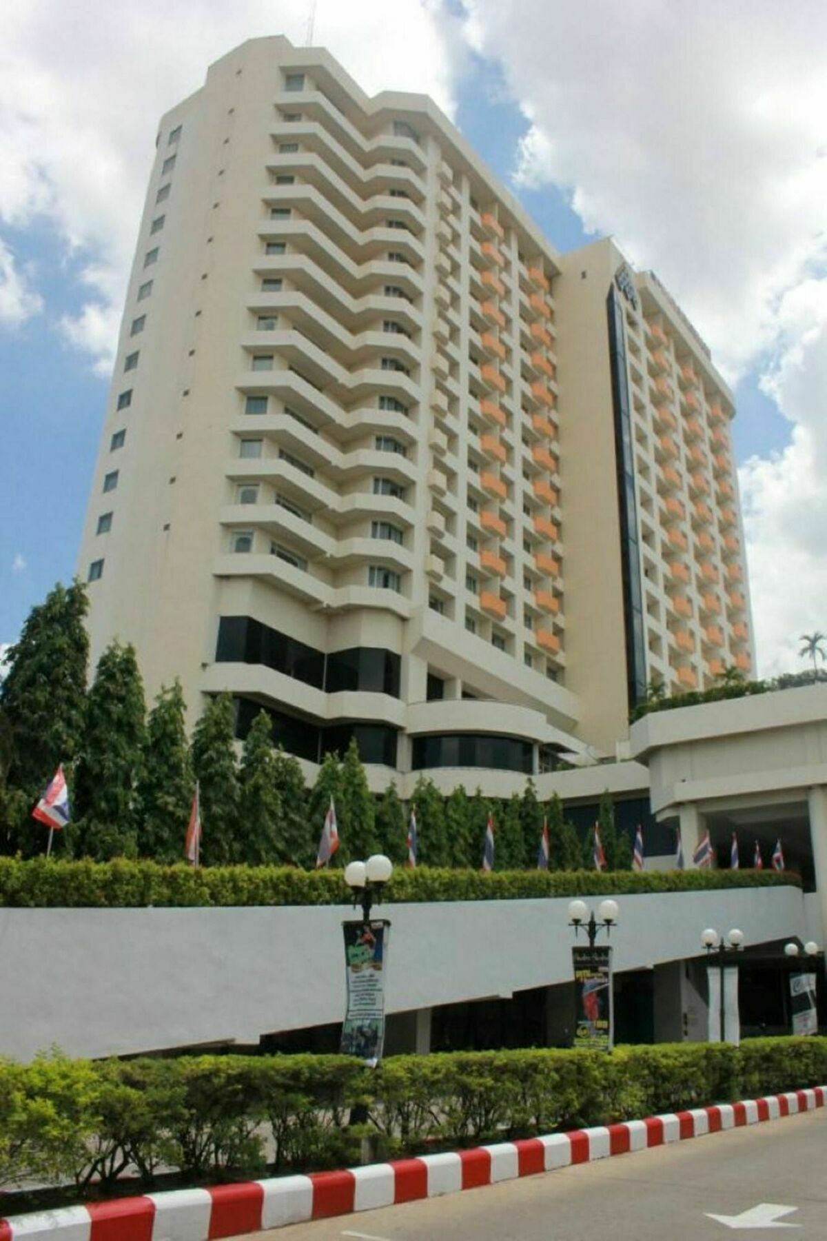 Charoen Thani Hotel, Khon Kaen Exterior foto